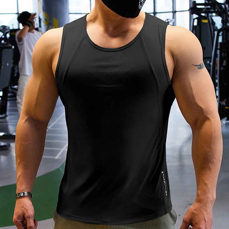 ノースリーブのランニングとトレーニング用のメンズスポーツウェ - Sleeveless Undershirt のレビューと価格